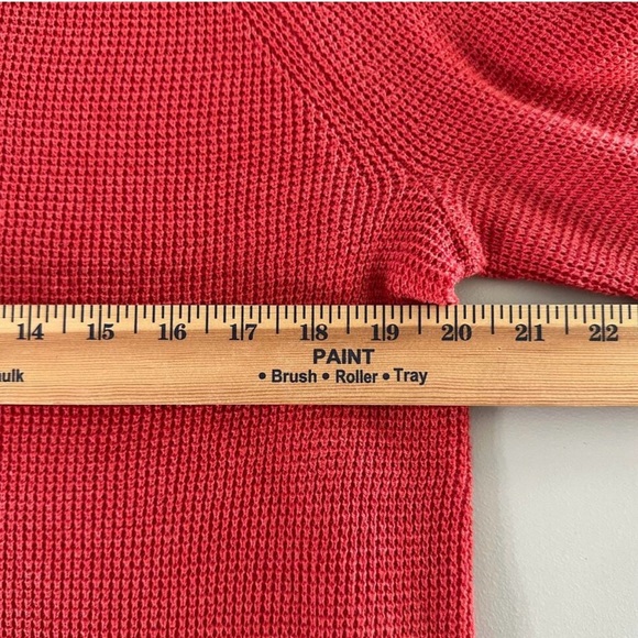 Eddie Bauer Women's Crew Neck Sweater Coral/Red Sweater
Size Large - Picture 6 of 7